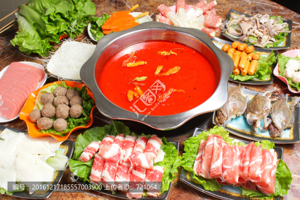 麻辣紅湯鍋套餐,紅湯火鍋大合照