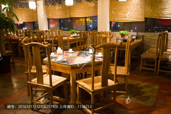 餐館