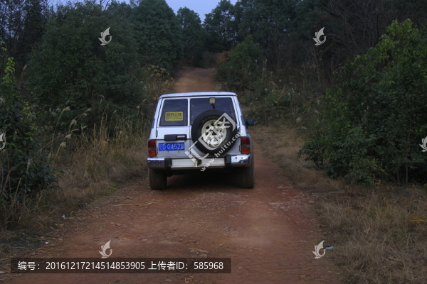 山地越野車
