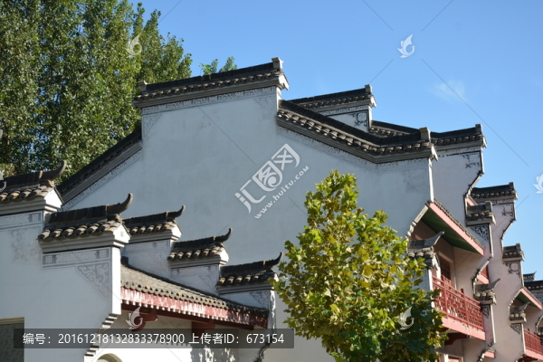 白墻青瓦
