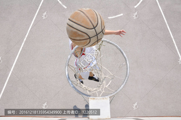 籃球運(yùn)動(dòng)員投籃