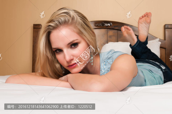 金發(fā)女郎