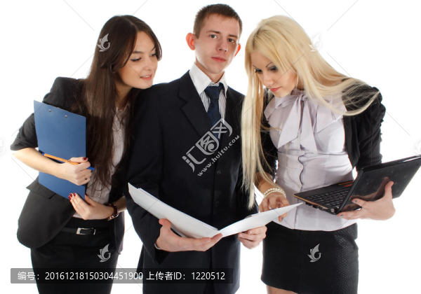 業(yè)務(wù)團(tuán)隊(duì)在文件夾中查找
