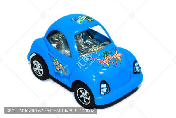 白色背景的老式模型車