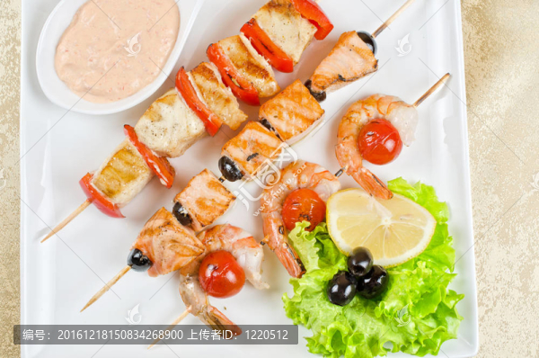烤鮭魚(yú)蝦