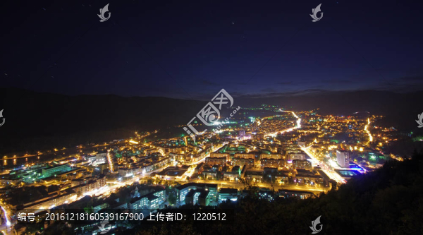 夜晚城市的燈光
