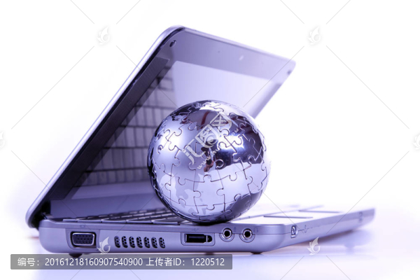 個人電腦；筆記型電腦