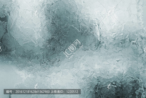 結(jié)霜的窗戶