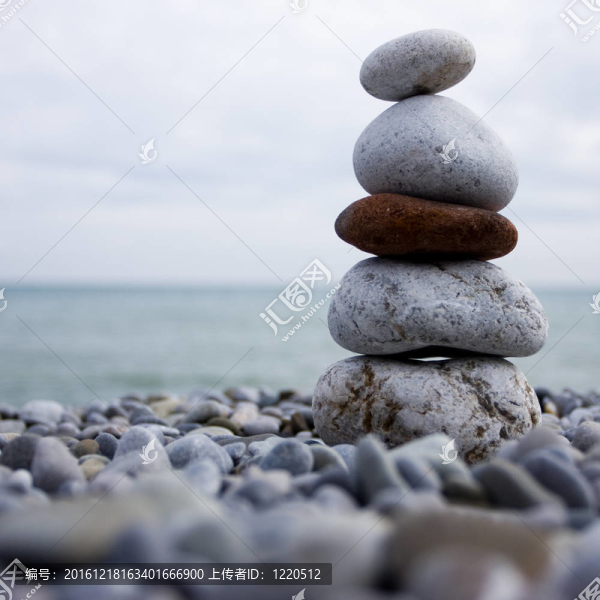海的石頭和海灘