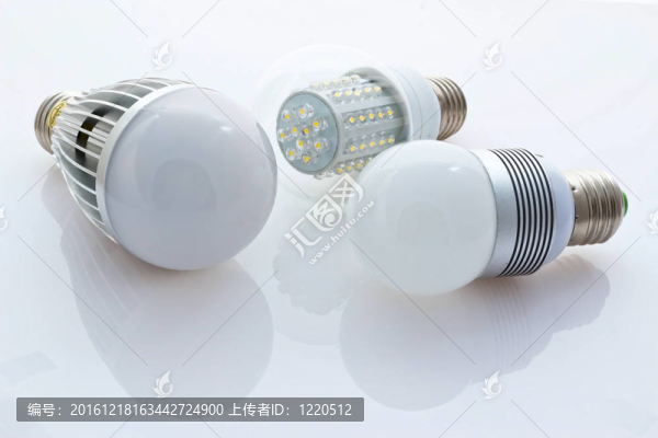 不同類型的LED燈泡E27；80mw舊芯片，新的芯片1w