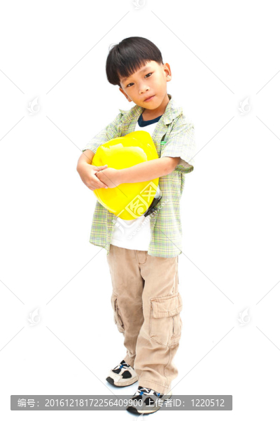 亞洲男孩黃色頭盔手持錘孤立在WHI