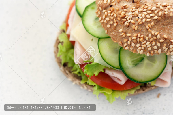 美味的火腿；奶酪和意大利臘腸SA