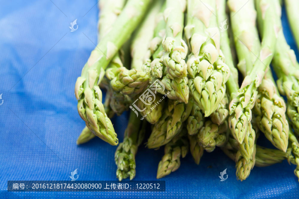 新鮮綠蘆筍
