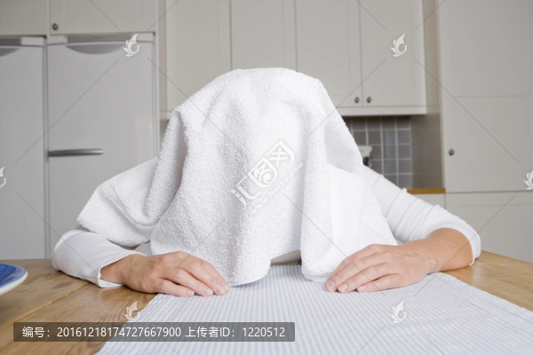 冷酷的女人