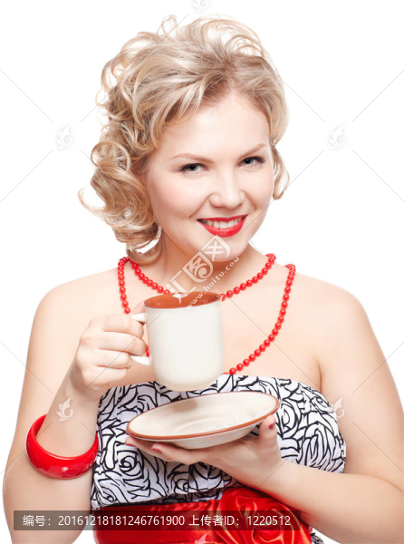 金發(fā)女子帶杯