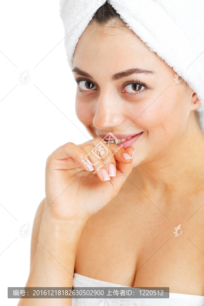 年輕美女洗澡后的肖像。