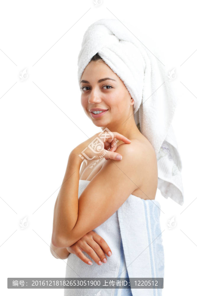 年輕美女洗澡后的肖像。