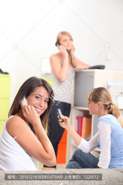 三女室友