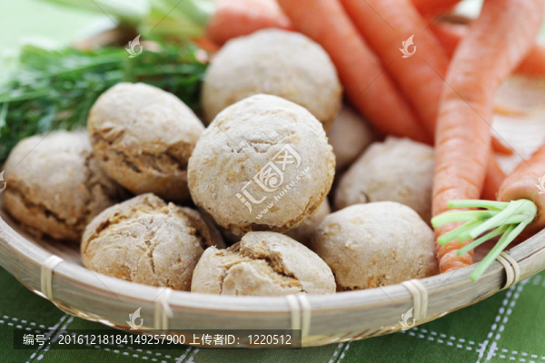 胡蘿卜包子