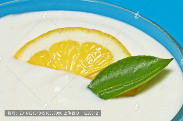 檸檬凝乳
