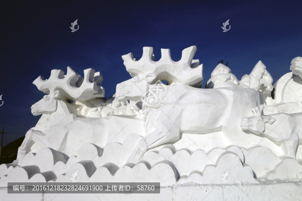 馴鹿雪雕
