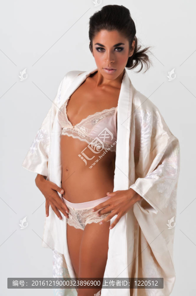 粉紅色的和服