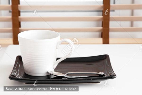 關(guān)閉咖啡杯