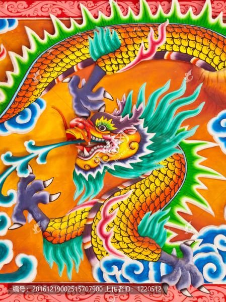 泰國寺龍雕塑
