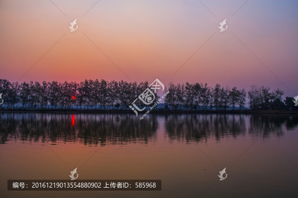 大澤湖夕陽晚霞