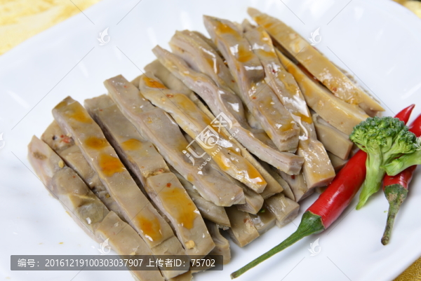 鹵豬肚