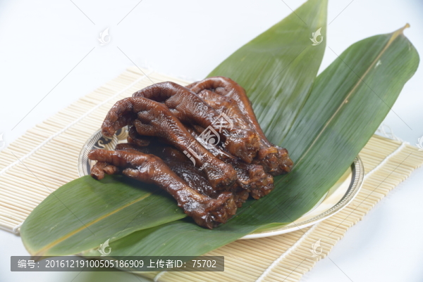 鹵雞爪
