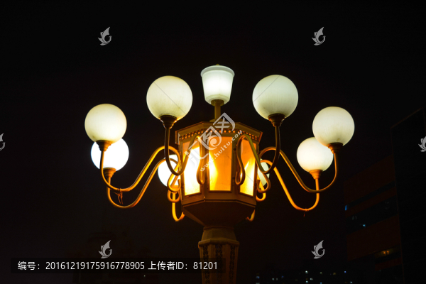 路燈
