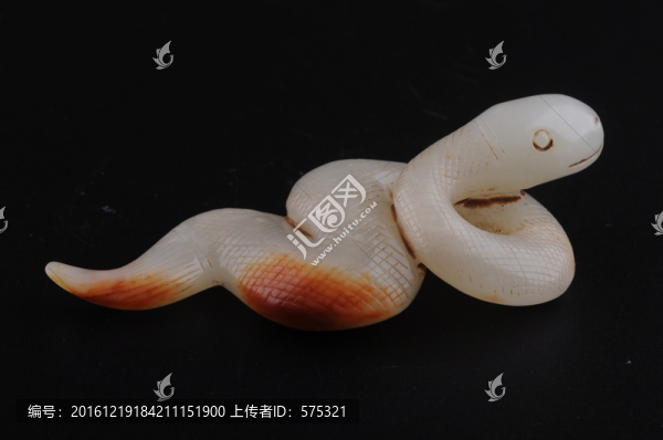 紅山文化,玉蛇