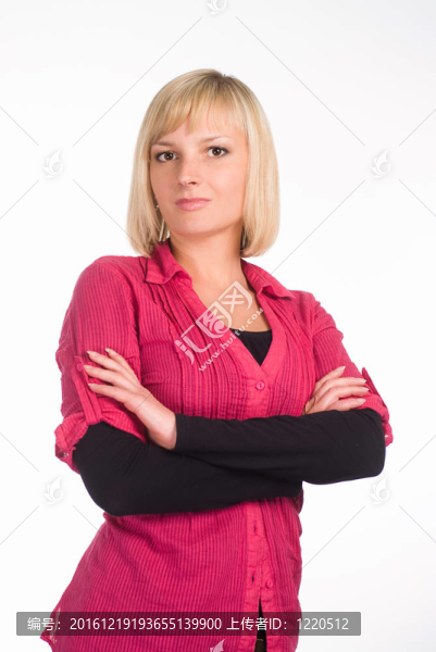 漂亮的女孩在白色