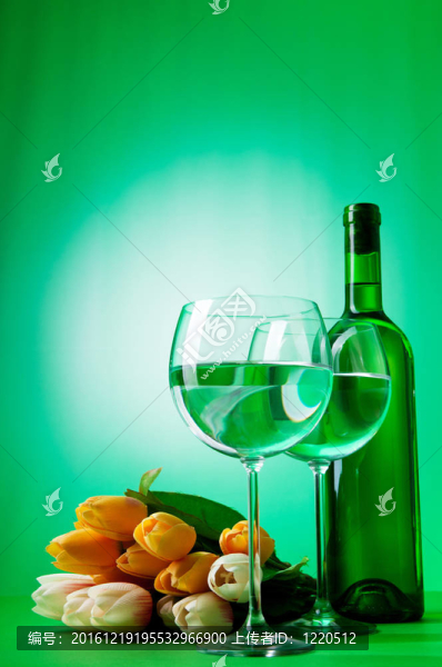 郁金香酒概念