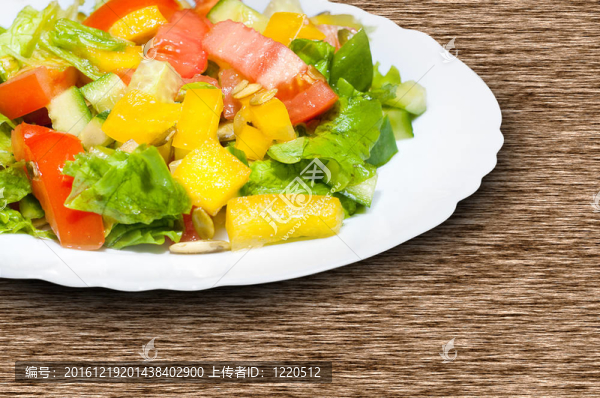薩拉德