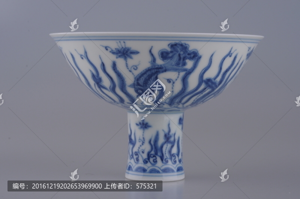明成化青花,三足碗