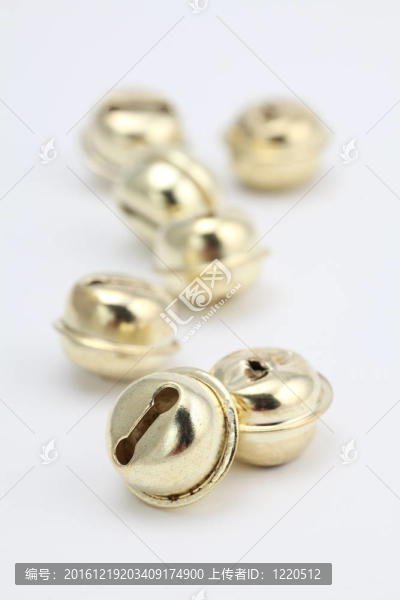 金鈴兒響叮當(dāng)