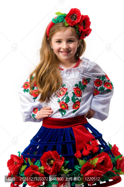 穿著民族服裝的少女