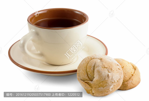 碟子和餅干上的一杯茶