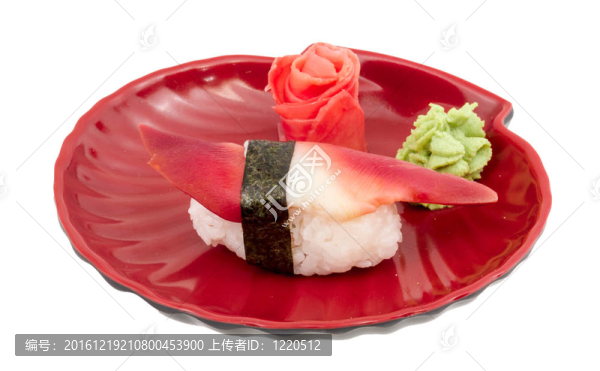 Hokkigai,Mollusc,sushi在白色背景