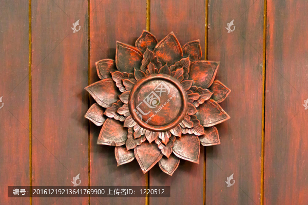 教堂紅木蓮花