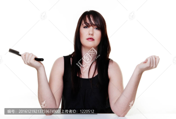 割喉的剃刀