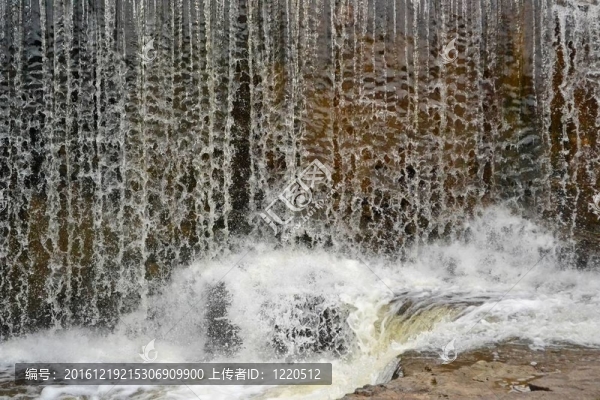 水墻
