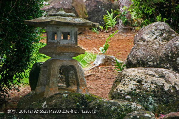 日本燈籠
