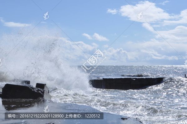 混凝土港口海浪破壞