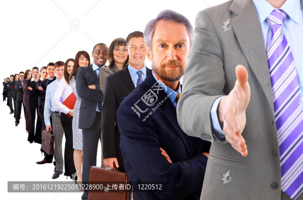 業(yè)務(wù)人員與開放的手準(zhǔn)備密封交易