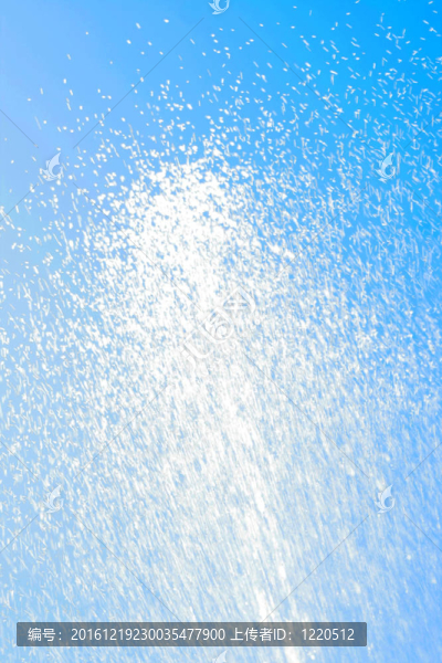 水和天空