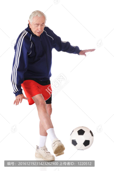 踢Ball