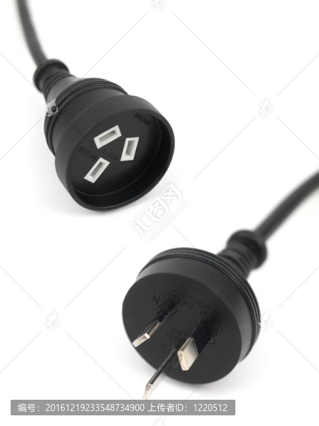 電源